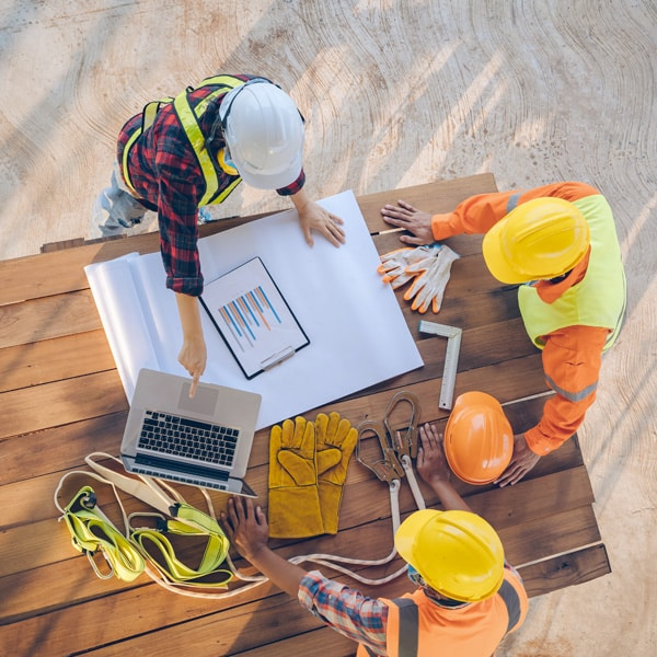 Navigating IT Challenges in the Construction Industry